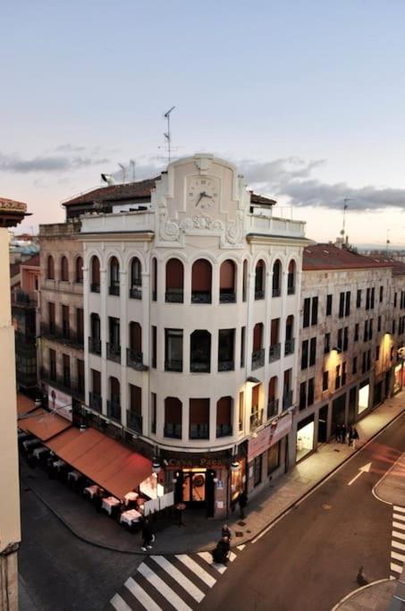 II Precioso Apartamento Con Vistas A La Catedral ซาลามังกา ภายนอก รูปภาพ